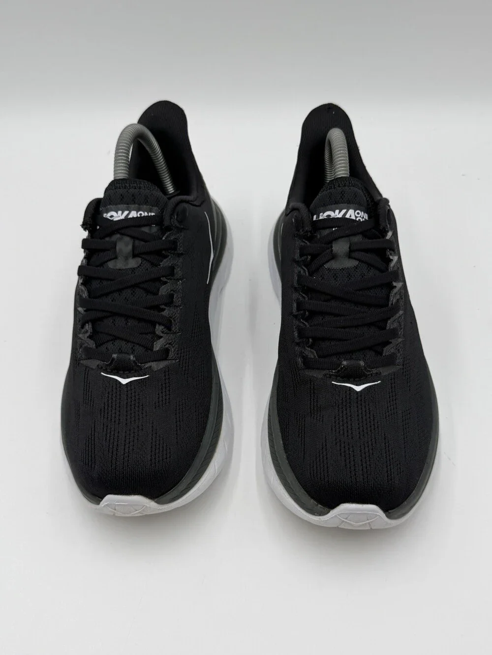 Hoka One One Mach 4 Shoes Women’s Size 8B Black Running Sneakers 1113529 BDSD